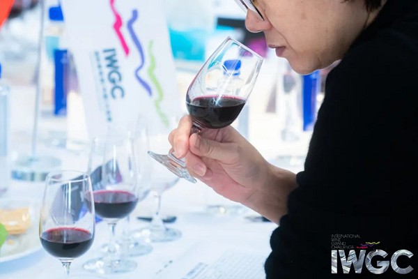 2023国际葡萄酒（中国）大奖赛升级归来评委酒样征集启动！(图2)