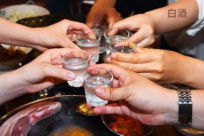 喝白酒能喝和其正吗(图4)