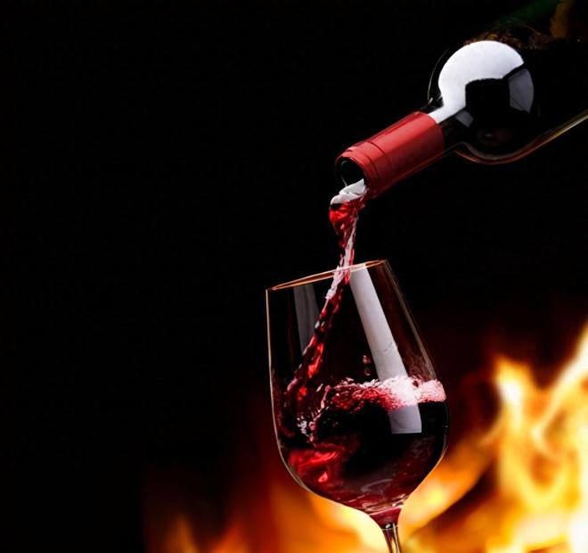 喝红酒可以抵抗疾病？如何辨别红酒的好坏？看过你就懂了(图1)