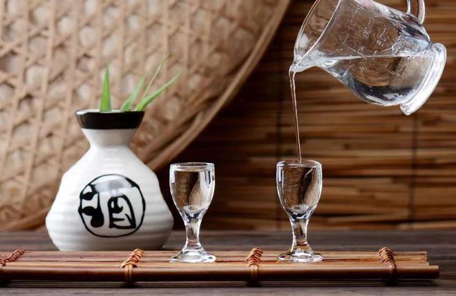 明道酱香酒 一个万亿级市场蓄势待发！(图1)