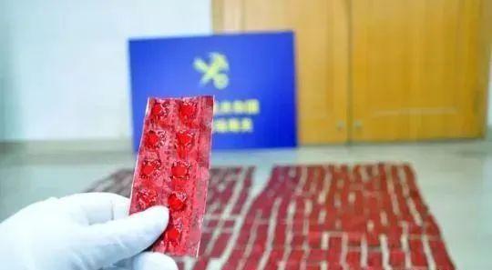 一开学就失眠这种小药丸帮你安稳睡觉？千万别信！(图2)