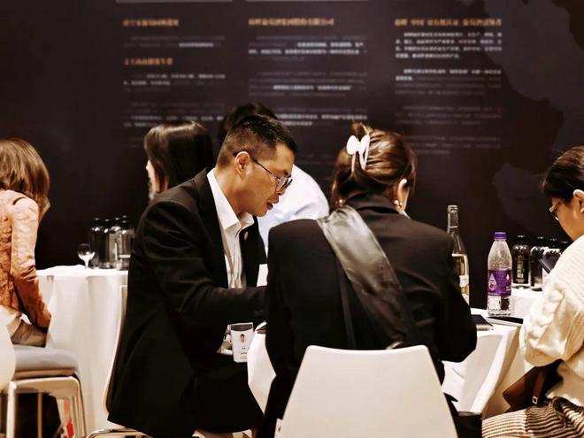 “把国产葡萄酒推向新高度”从桥畔看见中国葡萄酒之光(图4)