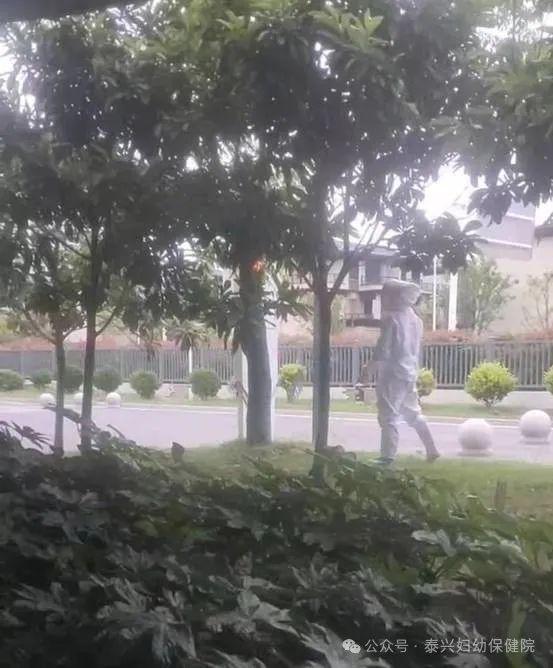 五一假期发生在泰兴某医院的一幕……(图2)
