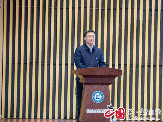 50所高校参与 6万人线上观看！“龙行高校”中国葡萄酒校园公开课在烟台成功举办(图4)